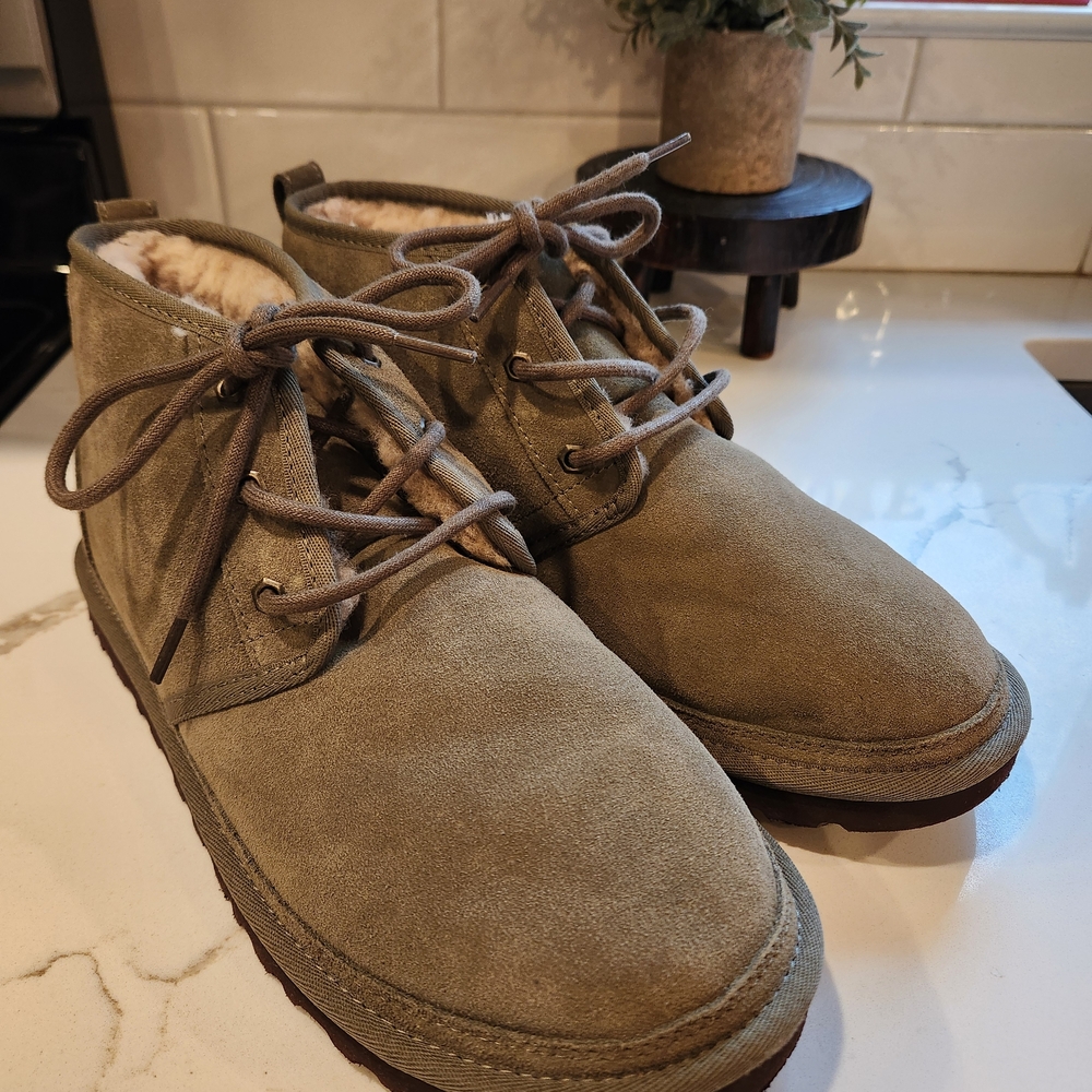 UGG Men's Neumel Boots - Olive Suede NWOB
